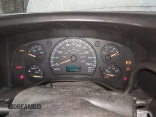 2006 Chevrolet Express Cargo Van with VIN 1GCFG15X861262059, listed as a IAAI auction lot 41803770 with 199,997 mi miles. Bid and sale history available at carsss.com. Image 7.