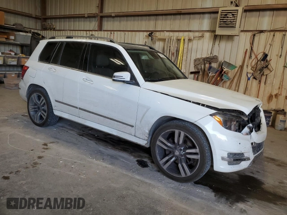2015 Mercedes-Benz GLK with VIN WDCGG5HB1FG415402, listed as a Copart auction lot 52597865 with 261,299 mi miles and Salvage Title. Bid and sale history available at carsss.com. Image 4.