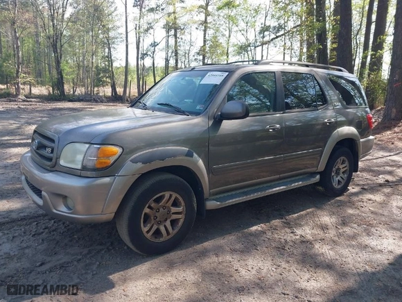 2004 Toyota Sequoia SR5 with VIN 5TDZT34A14S234332, listed as a IAAI auction lot 42044105 with 218,575 mi miles. Bid and sale history available at carsss.com. Image 2.