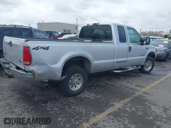 2000 Ford F-250 XL with VIN 1FTNX21F2YEE22107, listed as a IAAI auction lot 41928400 with 265,148 mi miles and . Bid and sale history available at DreamBid. Image 4.