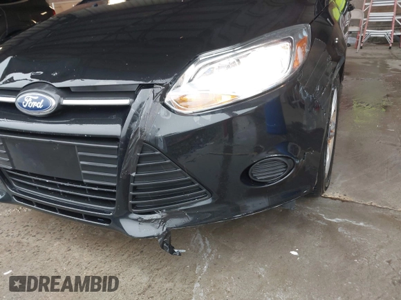 2013 Ford Focus SE with VIN 1FADP3F21DL333194, listed as a IAAI auction lot 42071641 with 107,912 mi miles. Bid and sale history available at carsss.com. Image 17.