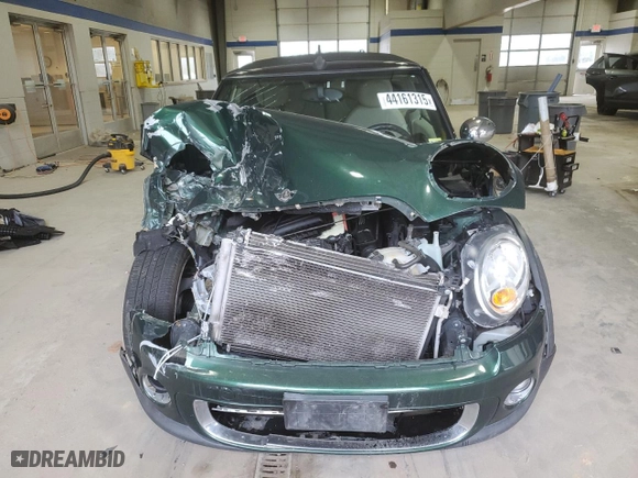 2011 MINI Cooper Convertible with VIN WMWZN3C5XBTZ89537, listed as a Copart auction lot 44161315 with 0 mi miles and Clean Title. Bid and sale history available at carsss.com. Image 5.