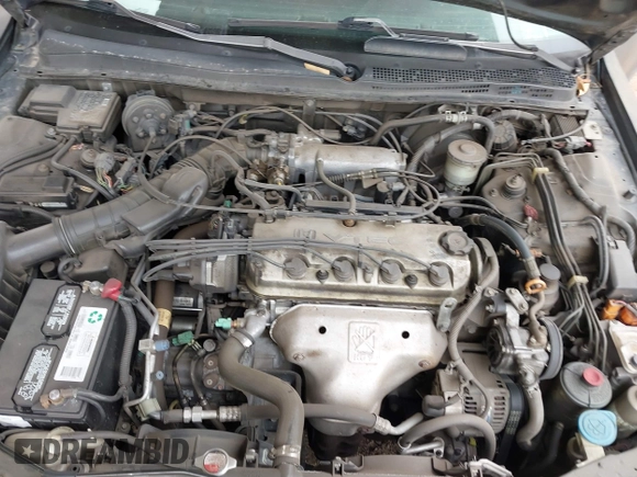 1995 Honda Accord EX with VIN 1HGCD7258SA009059, listed as a IAAI auction lot 42031725 with 198,195 mi miles and . Bid and sale history available at carsss.com. Image 10.