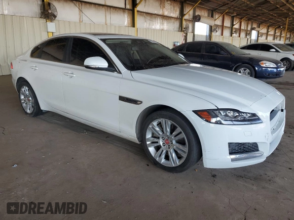 2017 Jaguar XF 35t Premium with VIN SAJBD4BV8HCY38074, listed as a Copart auction lot 79563244 with 89,873 mi miles and Clean Title. Bid and sale history available at carsss.com. Image 4.