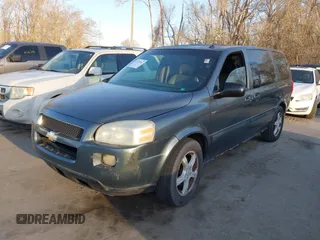 2005 Chevrolet Uplander LS with VIN 1GNDV23L05D265528, listed as a IAAI auction lot 41769042 with 292,570 mi miles. Bid and sale history available at carsss.com. Image 2.
