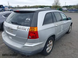 2005 Chrysler Pacifica Touring with VIN 2C4GM68405R387398, listed as a IAAI auction lot 41998927 with 163,247 mi miles. Bid and sale history available at carsss.com. Image 4.