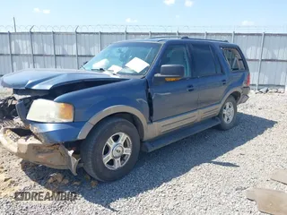 2003 Ford Expedition Eddie Bauer с VIN 1FMEU17L53LA36765, выставлен на аукционе IAAI как лот 42317731 с пробегом 141 861 миль миль и . История ставок и продаж доступна на DreamBid. Изображение 2.