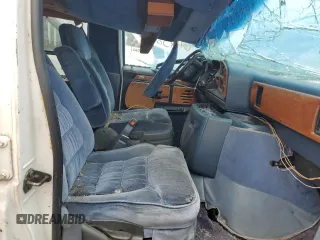 1994 Ford Econoline Cargo with VIN 1FDEE14N5RHA67982, listed as a Copart auction lot 61125245 with Not provided miles and Clean title. Bid and sale history available at DreamBid. Image 7.
