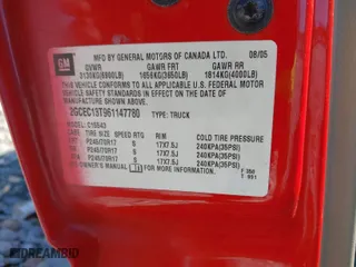 2006 Chevrolet Silverado 1500 LT1 with VIN 2GCEC13T961147780, listed as a IAAI auction lot 41652426 with 133,642 mi miles. Bid and sale history available at carsss.com. Image 9.