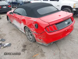 2017 Ford Mustang EcoBoost Premium z VIN 1FATP8UH6H5245140, wystawiony jako IAAI lot #41849107 z przebiegiem 52 672 mil mil oraz . Historia ofert i sprzedaży dostępna na DreamBid. Obrazek 3.