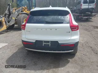2020 Volvo XC40 Momentum с VIN YV4162UK7L2336776, выставлен на аукционе IAAI как лот 42179230 с пробегом 78 916 миль миль и . История ставок и продаж доступна на DreamBid. Изображение 17.