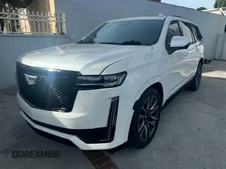 2024 Cadillac Escalade 4WD Sport Platinum z VIN 1GYS4GKL9RR176710, wystawiony jako Copart lot #80228794 z przebiegiem 914 mil mil oraz Czysty tytuł • Clean title. Historia ofert i sprzedaży dostępna na DreamBid. Obrazek 2.