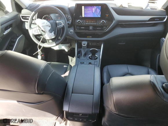 2023 Toyota Highlander L with VIN 5TDKDRAHXPS039661, listed as a Copart auction lot 49367645 with 19,184 mi miles and Salvage Title. Bid and sale history available at carsss.com. Image 8.