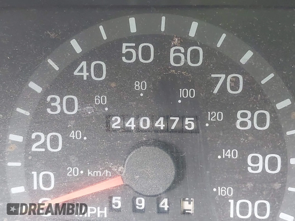 2000 Ford Econoline Cargo with VIN 1FTNE24L8YHB14204, listed as a IAAI auction lot 42151691 with 240,475 mi miles and . Bid and sale history available at DreamBid. Image 7.