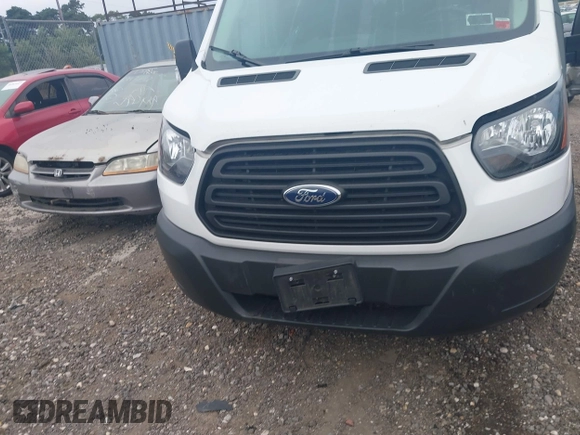 2019 Ford Transit Passenger XL with VIN 1FBZX2CM9KKA25228, listed as a IAAI auction lot 40274823 with 35,155 mi miles. Bid and sale history available at carsss.com. Image 12.