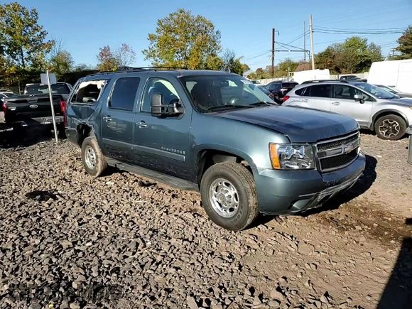 2009 Chevrolet Suburban LT w/1LT with VIN 1GNGC56K39R118135, listed as a Copart auction lot 75713124 with 231,657 mi miles and Salvage Title. Bid and sale history available at carsss.com. Image 11.