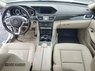 2016 Mercedes-Benz E 350 Luxury z VIN WDDHF8JB4GB285533, wystawiony jako Copart lot #54537085 z przebiegiem 117 556 mil mil oraz Szkoda całkowita • Salvage title. Historia ofert i sprzedaży dostępna na DreamBid. Obrazek 8.