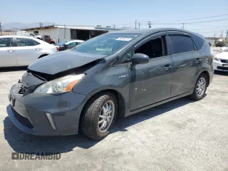 2014 Toyota Prius Two with VIN JTDZN3EU2E3318312, listed as a Copart auction lot 66048215 with 331,623 mi miles and Salvage title. Bid and sale history available at DreamBid. Image 1.