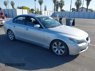 2004 BMW 5 Series 530i with VIN WBANA73504B803790, listed as a IAAI auction lot 41954910 with 130,570 mi miles. Bid and sale history available at carsss.com. Image 1.