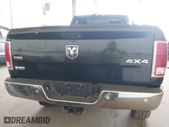 2017 Ram 2500 Laramie with VIN 3C6UR5FL8HG671078, listed as a IAAI auction lot 42233014 with 295,572 mi miles and . Bid and sale history available at DreamBid. Image 16.
