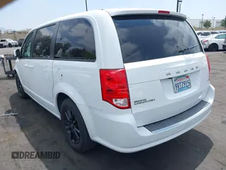 2020 Dodge Grand Caravan GT with VIN 2C4RDGEG2LR168839, listed as a IAAI auction lot 42109548 with 135,433 mi miles and . Bid and sale history available at DreamBid. Image 3.