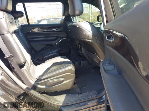 2021 Jeep Grand Cherokee Altitude z VIN 1C4RJKAG5M8209138, wystawiony jako IAAI lot #42094077 z przebiegiem 90 169 mil mil oraz . Historia ofert i sprzedaży dostępna na DreamBid. Obrazek 8.