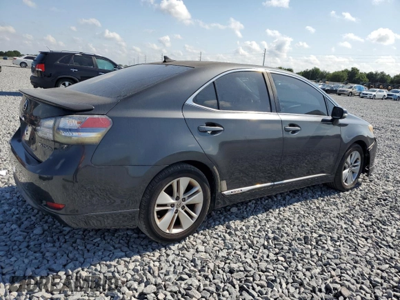 2010 Lexus HS 250h z VIN JTHBB1BA6A2026475, wystawiony jako Copart lot #53749035 z przebiegiem 181 588 mil mil oraz Czysty tytuł • Clean title. Historia ofert i sprzedaży dostępna na DreamBid. Obrazek 3.