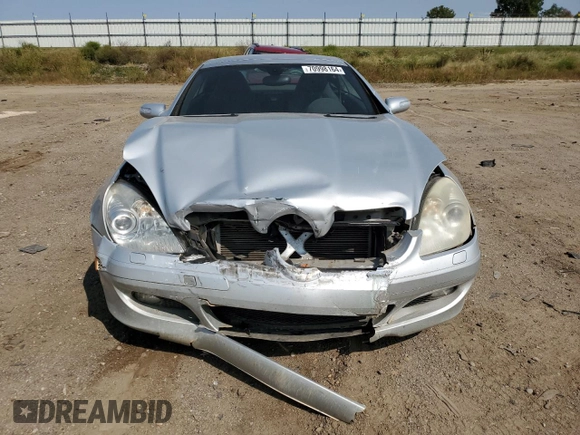 2006 Mercedes-Benz SLK-Class 3.0L with VIN WDBWK54F76F084239, listed as a Copart auction lot 70998164 with 149,770 mi miles and Clean Title. Bid and sale history available at carsss.com. Image 5.