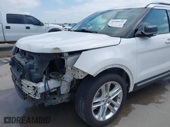 2017 Ford Explorer XLT с VIN 1FM5K7D81HGA98642, выставлен на аукционе IAAI как лот 42398111 с пробегом 140 601 миль миль и . История ставок и продаж доступна на DreamBid. Изображение 6.