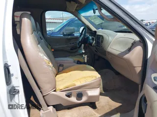 1997 Ford F-150 с VIN 1FTDX08W3VKD14758, выставлен на аукционе IAAI как лот 42491545 с пробегом 154 640 миль миль и . История ставок и продаж доступна на DreamBid. Изображение 5.