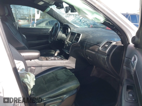 2018 Jeep Grand Cherokee Laredo E with VIN 1C4RJEAG4JC193539, listed as a IAAI auction lot 41827154 with 79,784 mi miles. Bid and sale history available at carsss.com. Image 5.