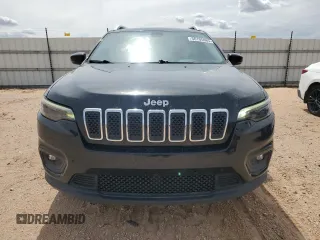 2020 Jeep Cherokee Latitude Plus with VIN 1C4PJMLB1LD601897, listed as a Copart auction lot 56105685 with 77,721 mi miles and Salvage title. Bid and sale history available at DreamBid. Image 5.