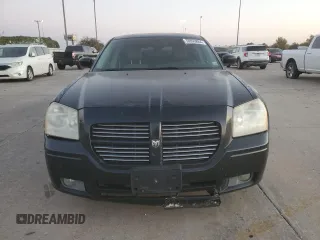 2005 Dodge Magnum RT z VIN 2D8GV58275H637166, wystawiony jako Copart lot #76593864 z przebiegiem 113 341 mil mil oraz Szkoda całkowita • Salvage title. Historia ofert i sprzedaży dostępna na DreamBid. Obrazek 5.