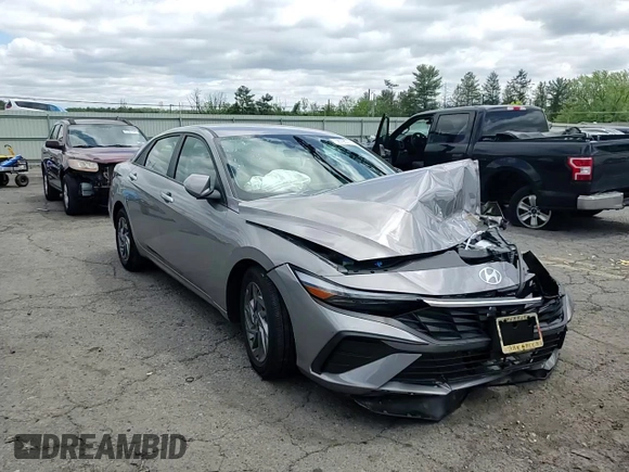 2024 Hyundai Elantra SEL with VIN KMHLM4DG9RU732564, listed as a Copart auction lot 56795735 with 6,999 mi miles and Salvage title. Bid and sale history available at DreamBid. Image 13.