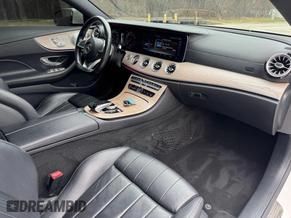 2018 Mercedes-Benz E 400 with VIN WDD1J6FB9JF021107, listed as a Copart auction lot 56613265 with 92,545 mi miles and Clean Title. Bid and sale history available at DreamBid. Image 9.