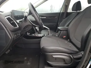 2024 Kia Seltos S z VIN KNDEU2AA0R7551238, wystawiony jako Copart lot #50701335 z przebiegiem 19 498 mil mil oraz Szkoda całkowita • Salvage title. Historia ofert i sprzedaży dostępna na DreamBid. Obrazek 7.