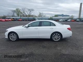 2017 Mercedes-Benz E with VIN WDDZF4KBXHA108620, listed as a IAAI auction lot 41935260 with 81,684 mi miles. Bid and sale history available at carsss.com. Image 14.