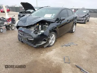 2019 Ford Fiesta SE z VIN 3FADP4BJ7KM158142, wystawiony jako IAAI lot #41510806 z przebiegiem 55 315 mil mil oraz . Historia ofert i sprzedaży dostępna na DreamBid. Obrazek 2.