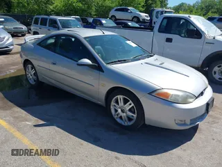 2002 Mercury Cougar z VIN 1ZWHT61L525621044, wystawiony jako IAAI lot #42300332 z przebiegiem 70 134 mil mil oraz . Historia ofert i sprzedaży dostępna na DreamBid. Obrazek 1.