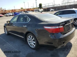 2007 Lexus LS 460 with VIN JTHBL46F275003142, listed as a Copart auction lot 61832185 with 181,203 mi miles and Salvage title. Bid and sale history available at DreamBid. Image 2.