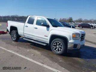 2014 GMC Sierra 1500 SLT with VIN 1GTV2VEC3EZ151935, listed as a IAAI auction lot 41771917 with 138,381 mi miles. Bid and sale history available at carsss.com. Image 1.