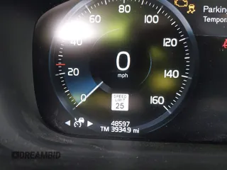 2020 Volvo XC60 Inscription with VIN YV4A22RL4L1566651, listed as a IAAI auction lot 42058491 with 48,597 mi miles and . Bid and sale history available at DreamBid. Image 15.