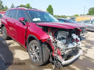 2024 Toyota Highlander LE with VIN 5TDKDRAHXRS548099, listed as a IAAI auction lot 42400552 with Not provided miles and . Bid and sale history available at DreamBid. Image 1.