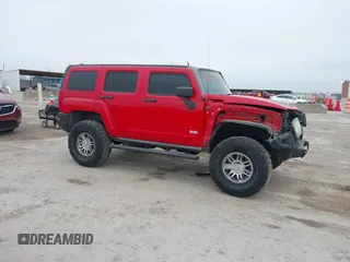 2007 Hummer H3 SUV with VIN 5GTDN13E778150501, listed as a IAAI auction lot 41435427 with 181,185 mi miles. Bid and sale history available at carsss.com. Image 14.