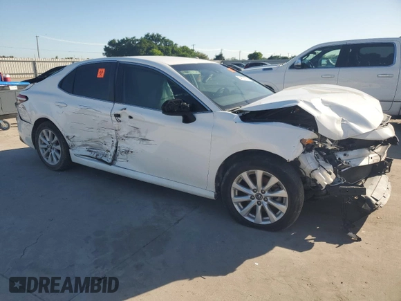 2019 Toyota Camry LE with VIN 4T1B11HK9KU267193, listed as a Copart auction lot 54120105 with Not Provided miles and Clean Title. Bid and sale history available at carsss.com. Image 4.