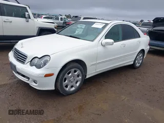 2006 Mercedes-Benz C 230 Sport z VIN WDBRF56H06F735744, wystawiony jako IAAI lot #41527959 z przebiegiem 238 665 mil mil oraz . Historia ofert i sprzedaży dostępna na DreamBid. Obrazek 2.