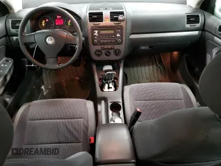 2006 Volkswagen Jetta z VIN 3VWRF31K86M618158, wystawiony jako Copart lot #42728175 z przebiegiem 117 433 mil mil oraz Czysty tytuł • Clean title. Historia ofert i sprzedaży dostępna na DreamBid. Obrazek 8.