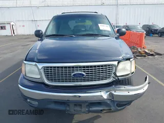 1999 Ford Expedition XLT with VIN 1FMPU18L4XLB75749, listed as a IAAI auction lot 42497268 with 253,765 mi miles and . Bid and sale history available at DreamBid. Image 12.