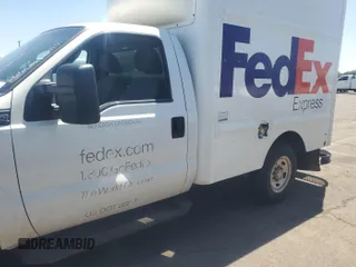 2015 Ford F-250 XL with VIN 1FDBF2B64FED21552, listed as a IAAI auction lot 42671245 with 266,037 mi miles and . Bid and sale history available at DreamBid. Image 6.