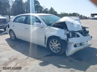 2008 Toyota Avalon XL with VIN 4T1BK36B78U299001, listed as a IAAI auction lot 41741939 with 288,134 mi miles. Bid and sale history available at carsss.com. Image 1.